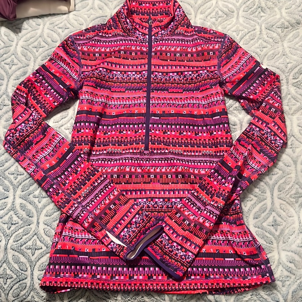 Women’s Nike Top